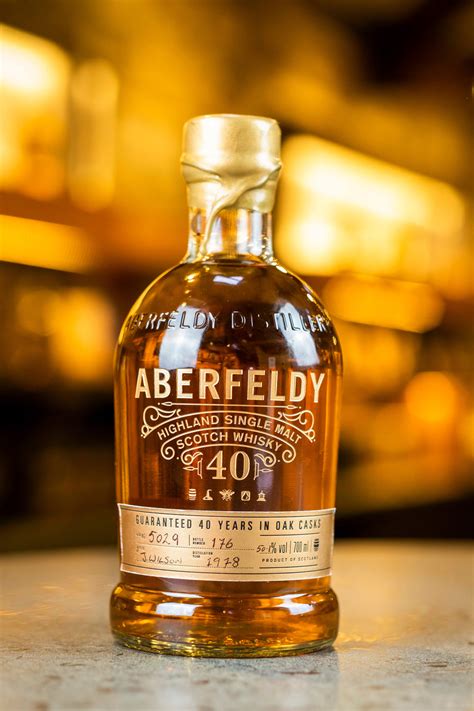 dewar's aberfeldy whisky.